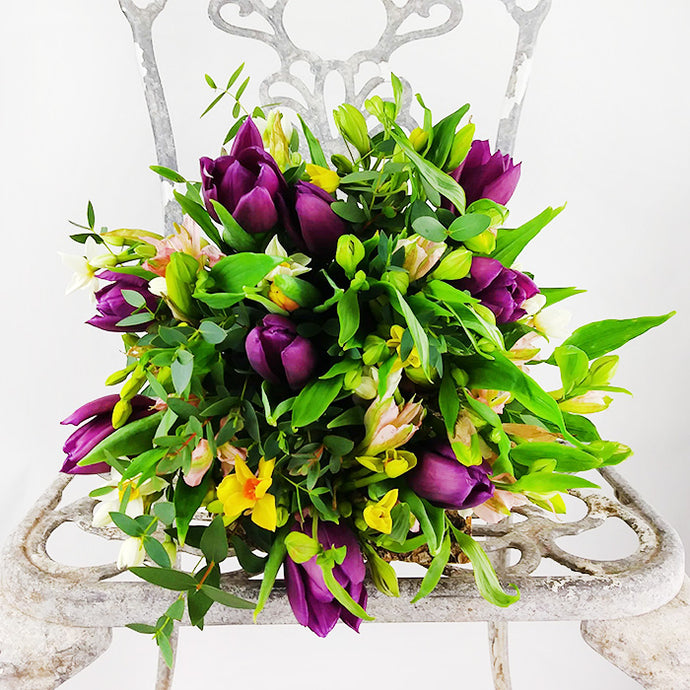 Why We LOVE Our Fresh Flower Posies :)