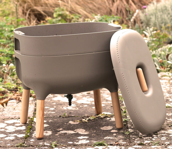 Keeping your wormery active in a heatwave