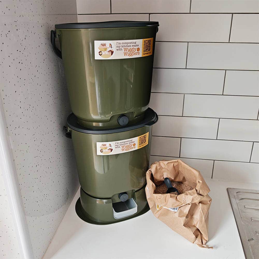 Wiggly Bokashi Organko Essential Compost Kitchen Waste Value Pack …with 1kg of Bokashi / Olive