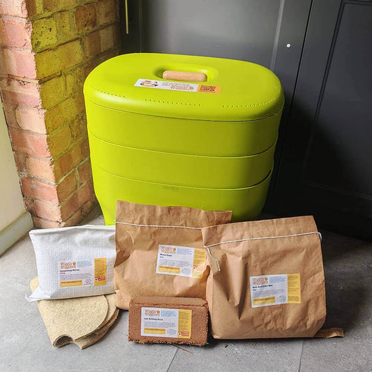 Wiggly Urbalive Worm Composter Wormery - Complete Kit LIME / Start Now (Includes 500g Composting Worms)