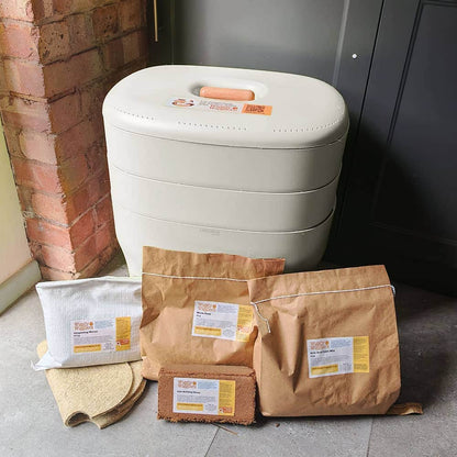Wiggly Urbalive Worm Composter Wormery - Complete Kit CREAM / Start Now (Includes 500g Composting Worms)